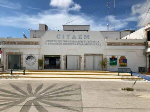 Palacio Municipal de Tulum 6 300x225