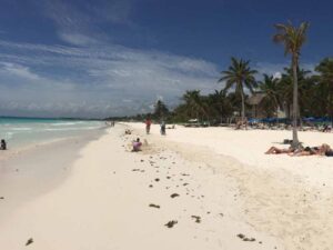 Playa Paraiso playas riviera maya guia de tulum mexico 300x225