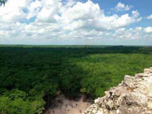 explora tulum zona arqueologica de coba guia de tulum mexico 300x225