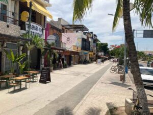 interseccion avenida satelite y av tulum 2 300x225