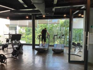 los amigos gym 11 300x225